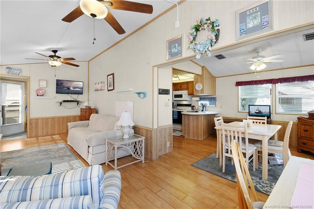 10725 S Ocean Drive, Unit 109, Jensen Beach, FL 34957 Photo