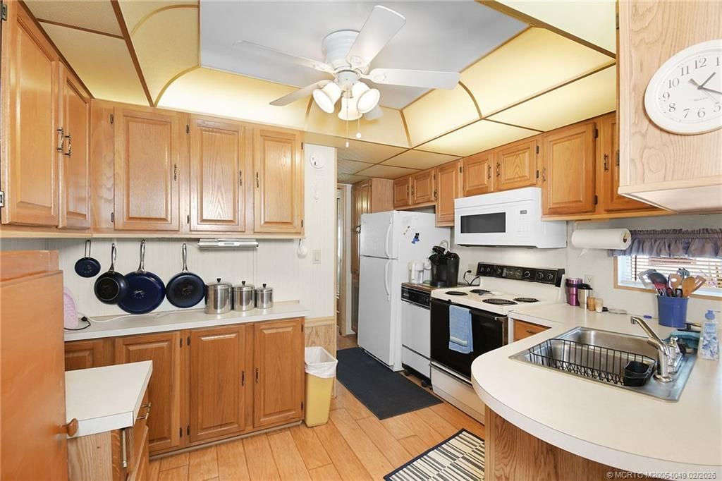 10725 S Ocean Drive, Unit 109, Jensen Beach, FL 34957 Photo