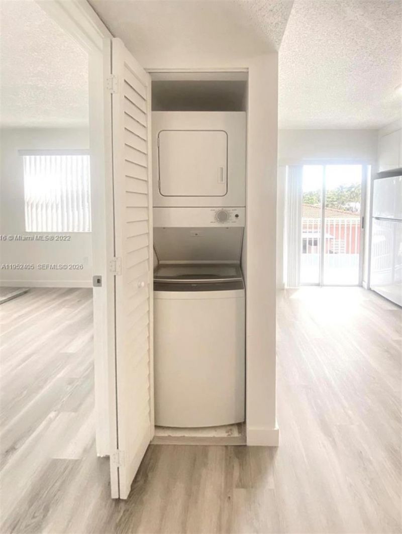 2575 SW 27th Ave, Unit 210, Miami, FL 33133 Photo