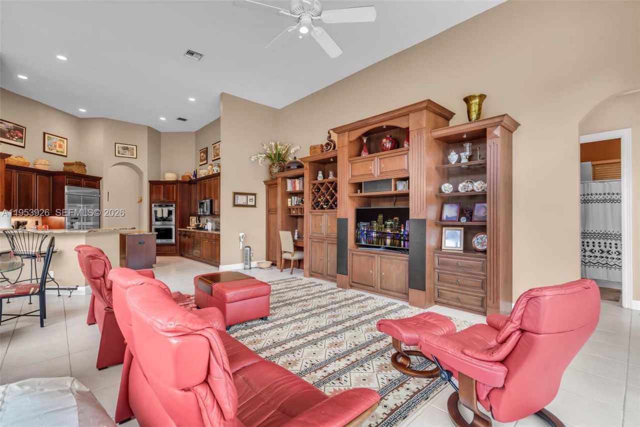 12861 Kapok Ln, Davie, FL 33330 Photo