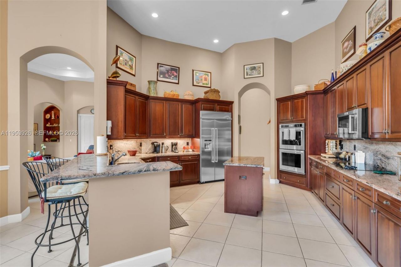 12861 Kapok Ln, Davie, FL 33330 Photo