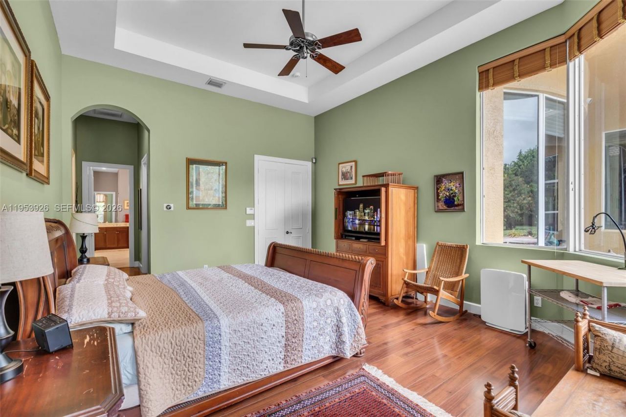 12861 Kapok Ln, Davie, FL 33330 Photo