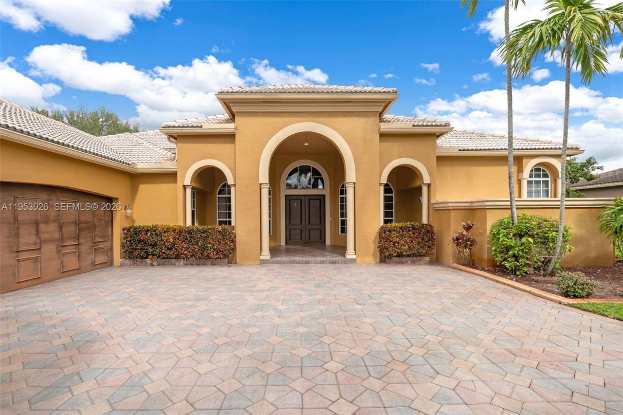 12861 Kapok Ln, Davie, FL 33330 Photo