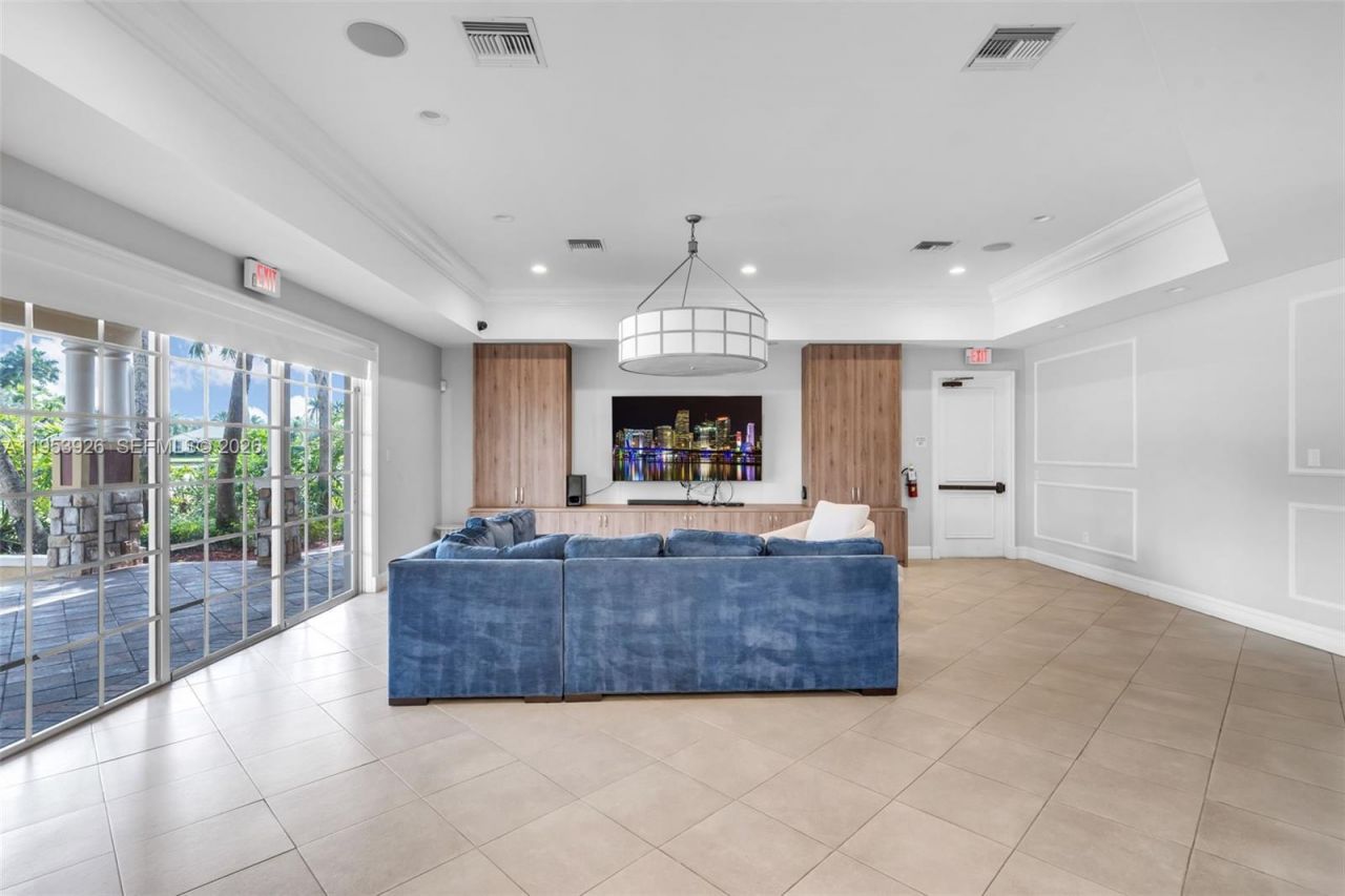 12861 Kapok Ln, Davie, FL 33330 Photo