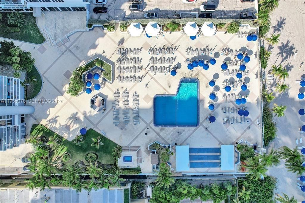 2030 S Ocean Dr, Unit 727, Hallandale Beach, FL 33009 Photo