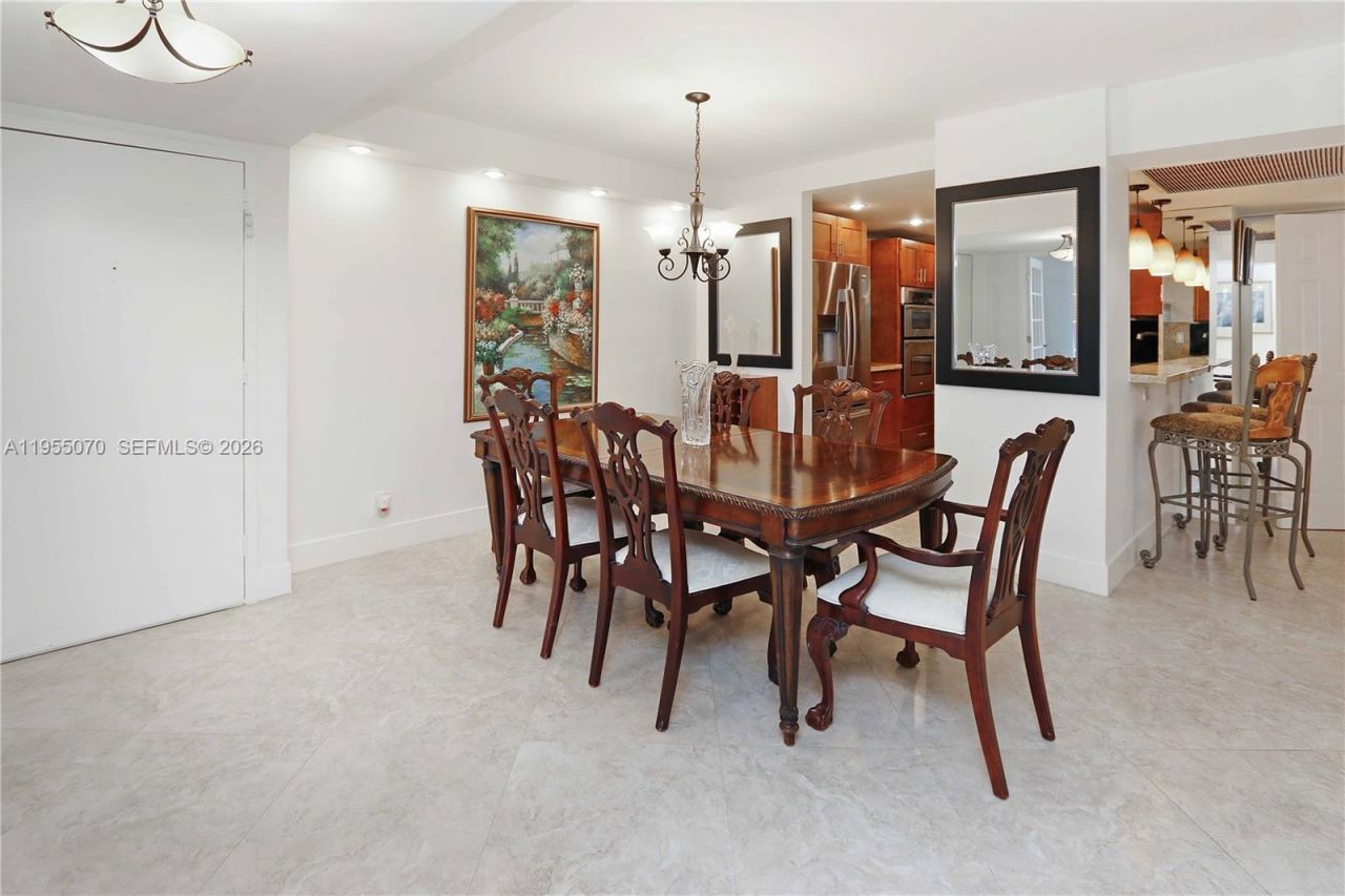 2030 S Ocean Dr, Unit 727, Hallandale Beach, FL 33009 Photo