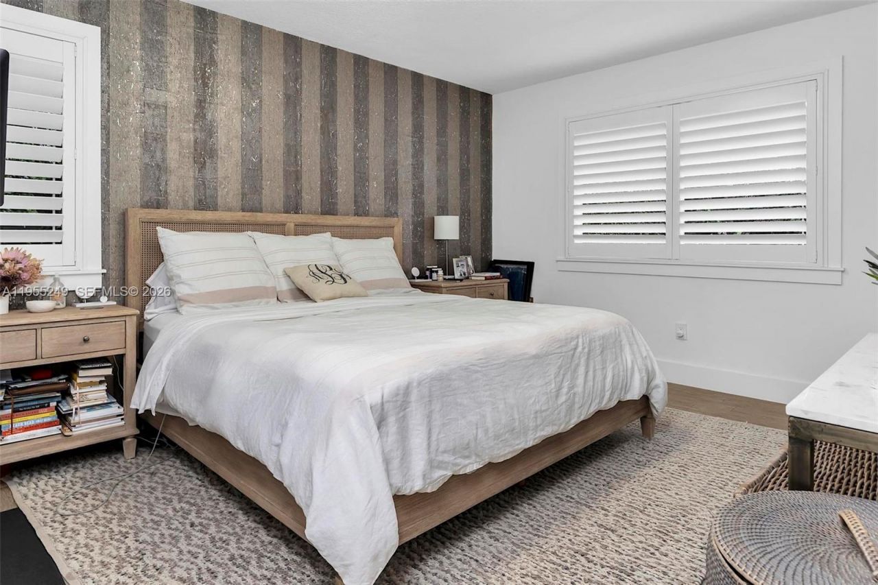 1444 Mendavia Ave , Coral Gables, FL 33146 Photo