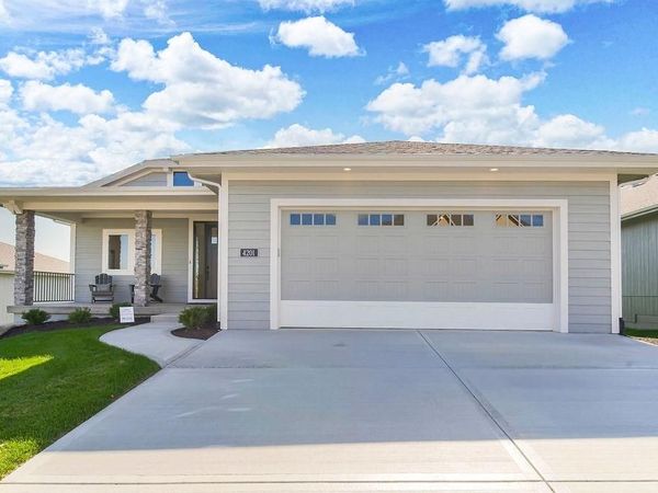 4013 W 158th Place, Overland Park, KS 66224