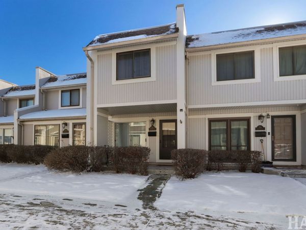 558 Chard Court, Grayslake, IL 60030