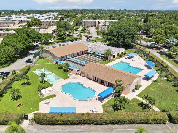 701 Lori Dr Drive, Unit 204, Palm Springs, FL 33461