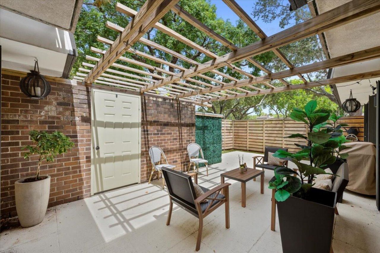 406 4th Terrace, Palm Beach Gardens, FL 33418 Photo