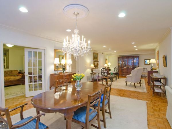 2734 Peachtree Road NW, Unit C101, Atlanta, GA 30305