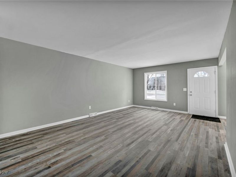 10293 Greenview Drive, Columbia Station, OH 44028 Photo 13