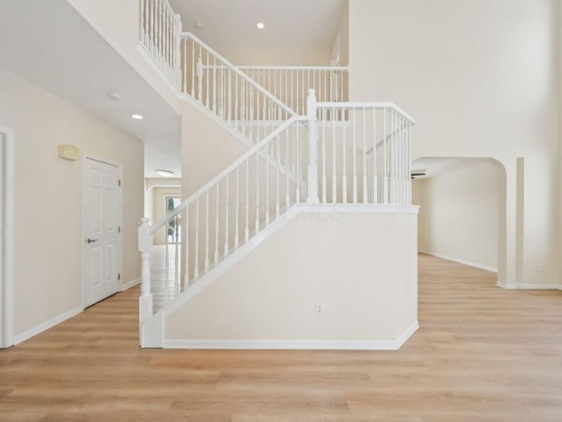 8949 Hickory View Street NW, Canal Winchester, OH 43110 Photo 13