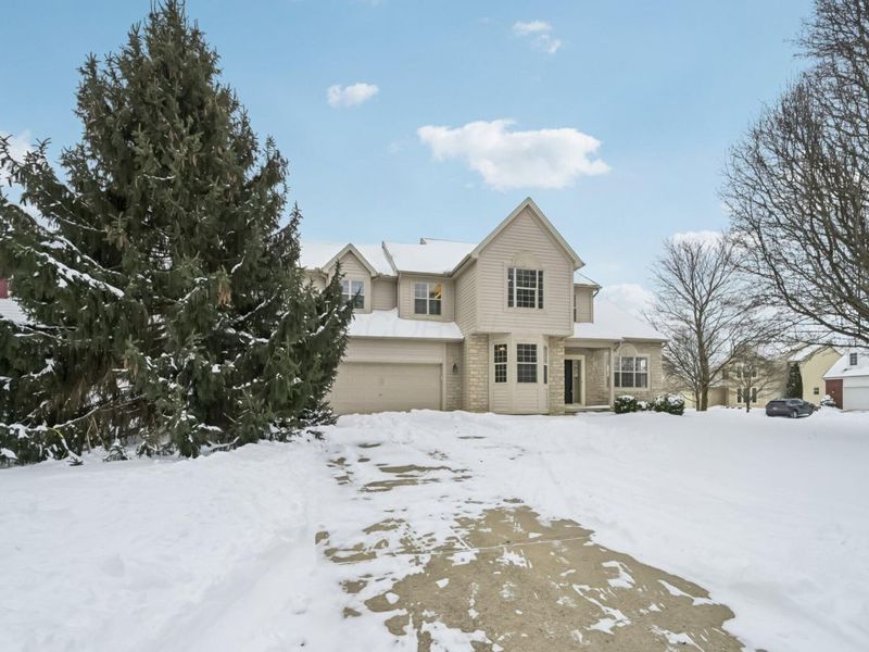 8949 Hickory View Street NW, Canal Winchester, OH 43110 Photo 2