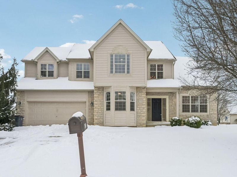 8949 Hickory View Street NW, Canal Winchester, OH 43110 Photo 3