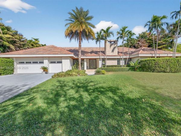 7681 SW 107th St, Pinecrest, FL 33156