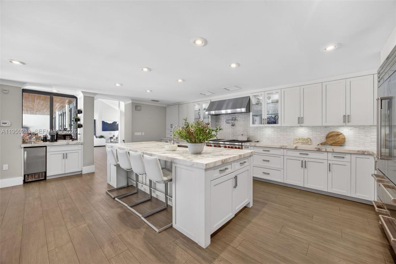 7681 SW 107th St, Pinecrest, FL 33156 Photo