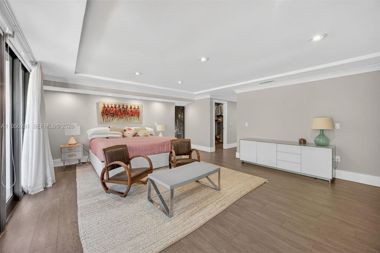 7681 SW 107th St, Pinecrest, FL 33156 Photo