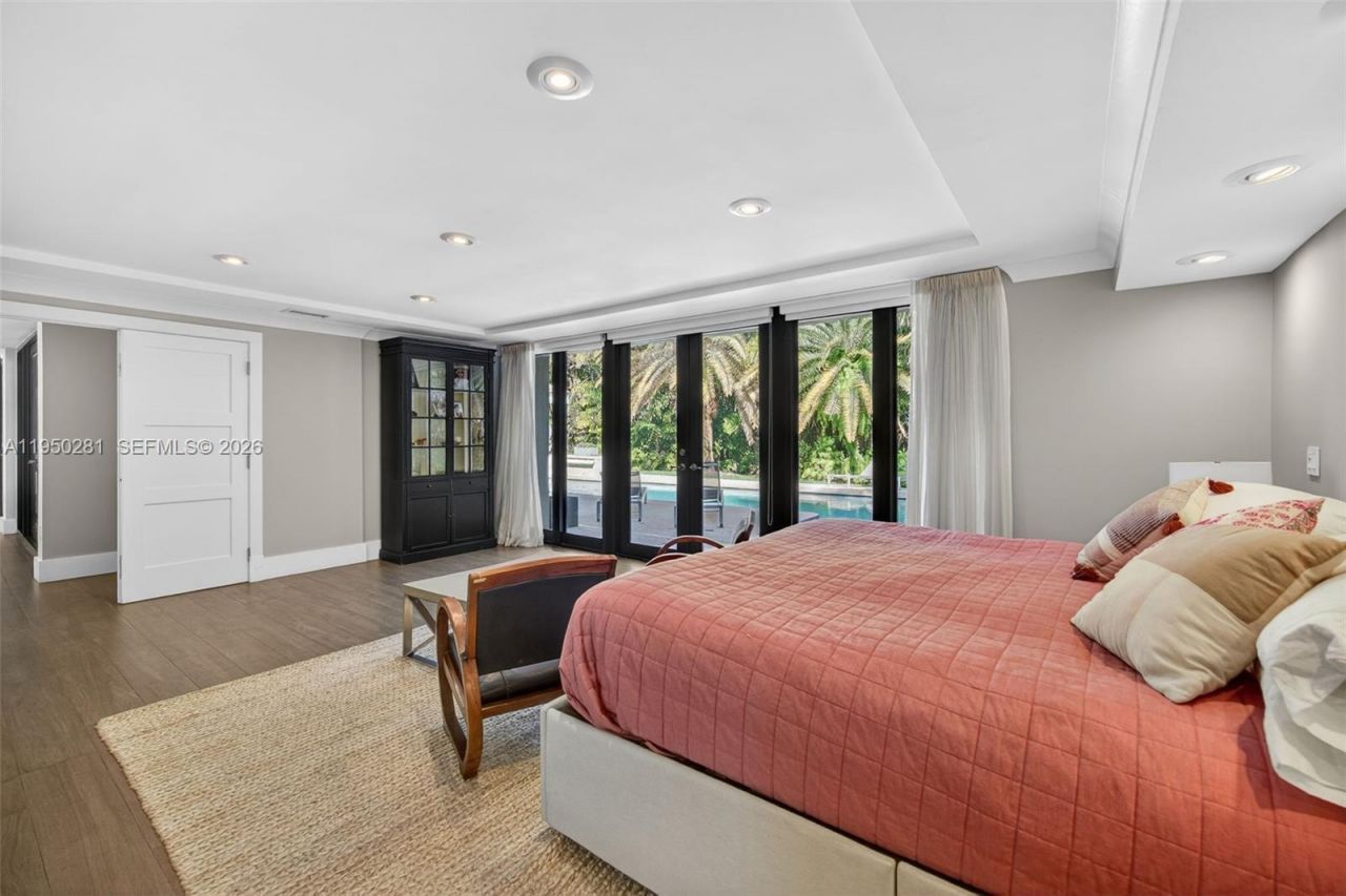 7681 SW 107th St, Pinecrest, FL 33156 Photo