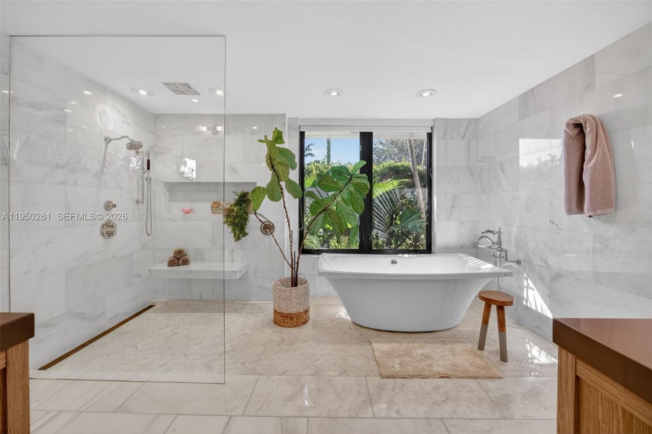 7681 SW 107th St, Pinecrest, FL 33156 Photo