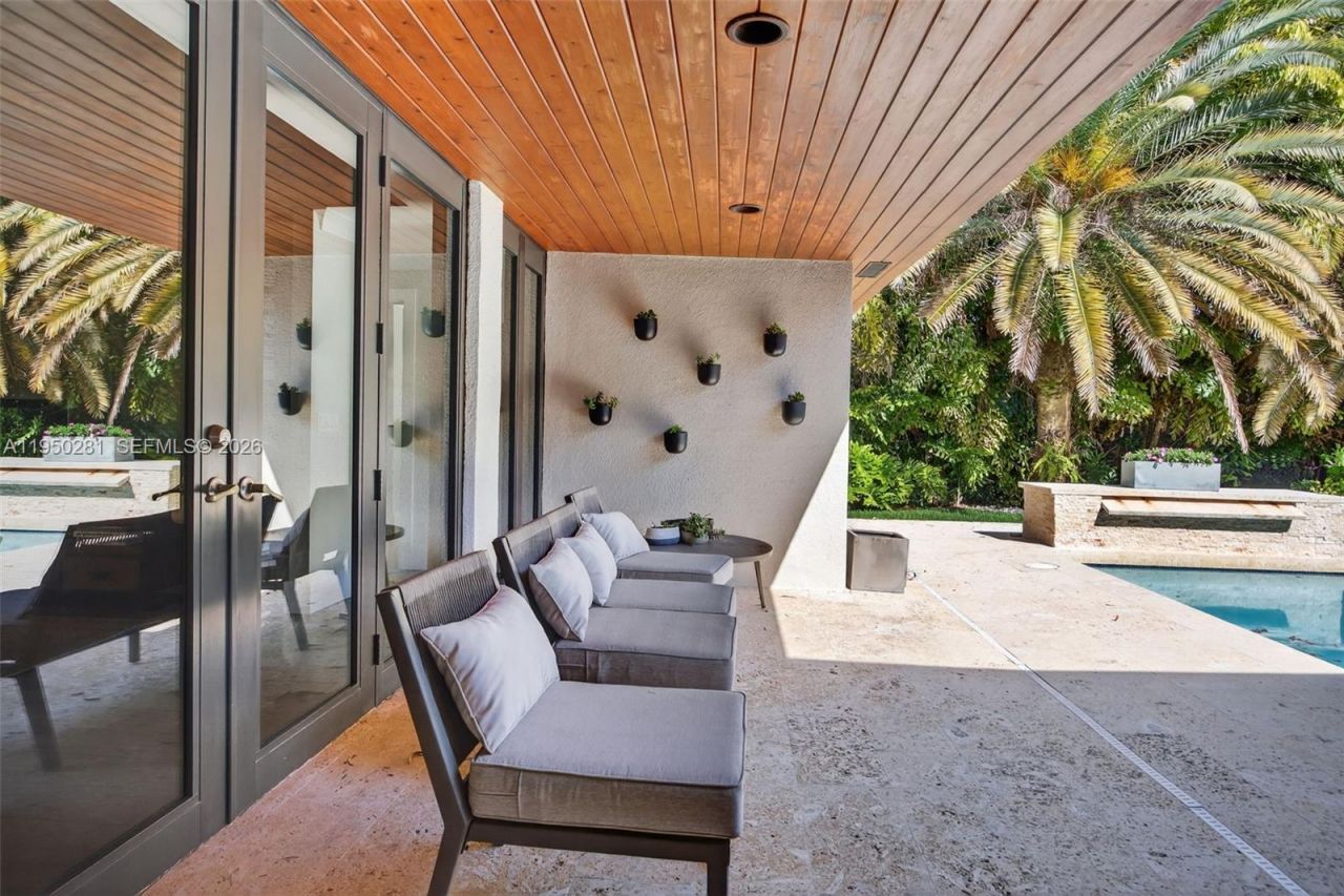 7681 SW 107th St, Pinecrest, FL 33156 Photo