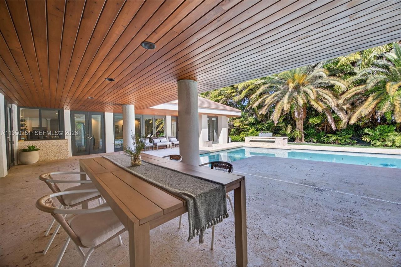 7681 SW 107th St, Pinecrest, FL 33156 Photo