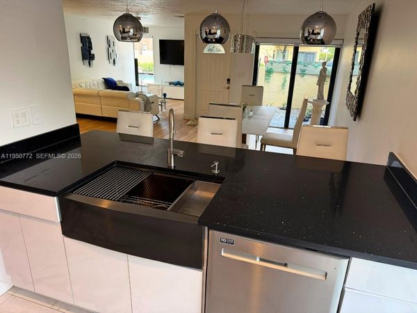 4226 NW 114th Ter, Unit 26, Coral Springs, FL 33065