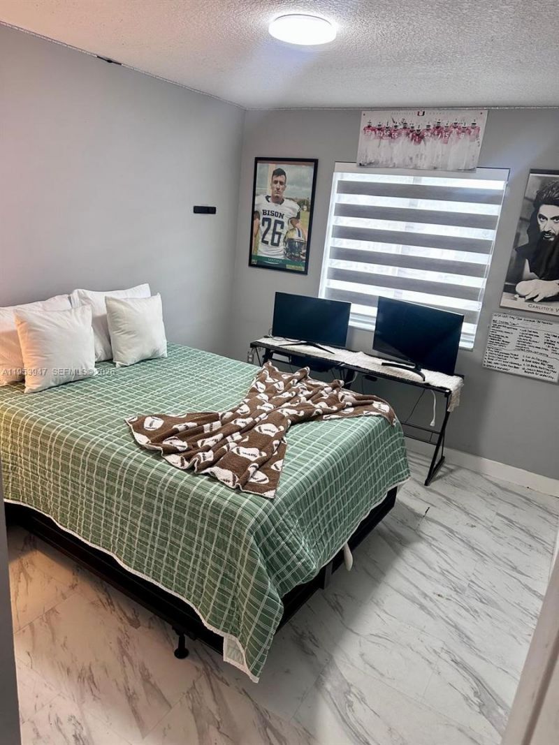 9340 Fontainebleau Blvd, Unit 313, Miami, FL 33172 Photo