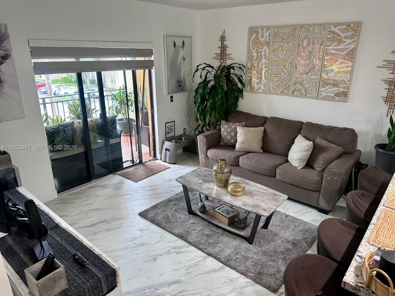 9340 Fontainebleau Blvd, Unit 313, Miami, FL 33172 Photo