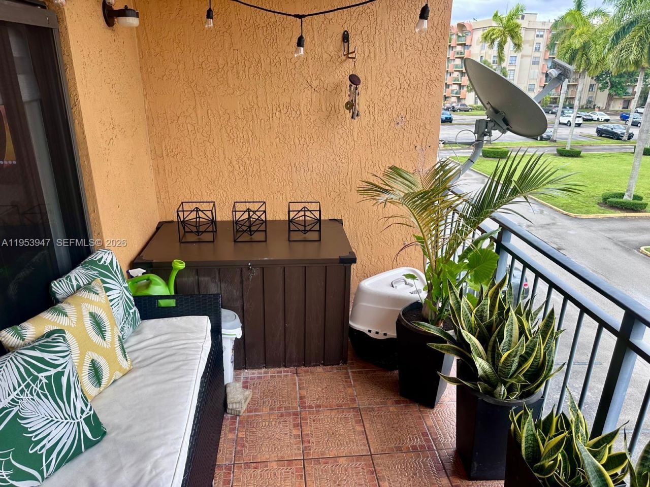 9340 Fontainebleau Blvd, Unit 313, Miami, FL 33172 Photo