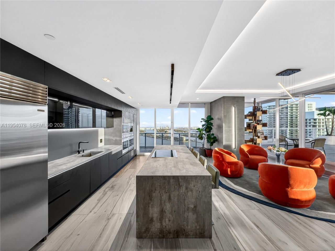 2020 N Bayshore Dr, Unit PH-4104, Miami, FL 33137 Photo