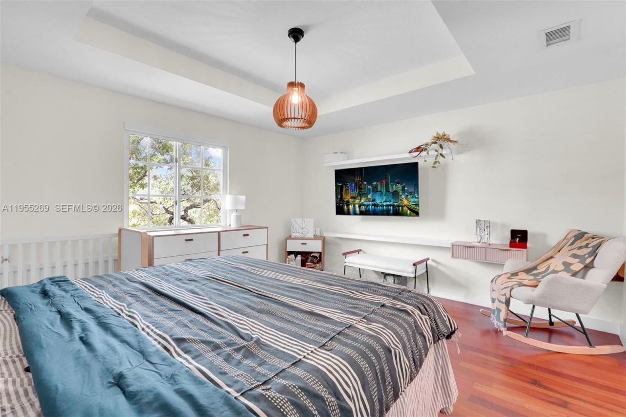 738 NE 90th St, Unit 207, Miami, FL 33138 Photo