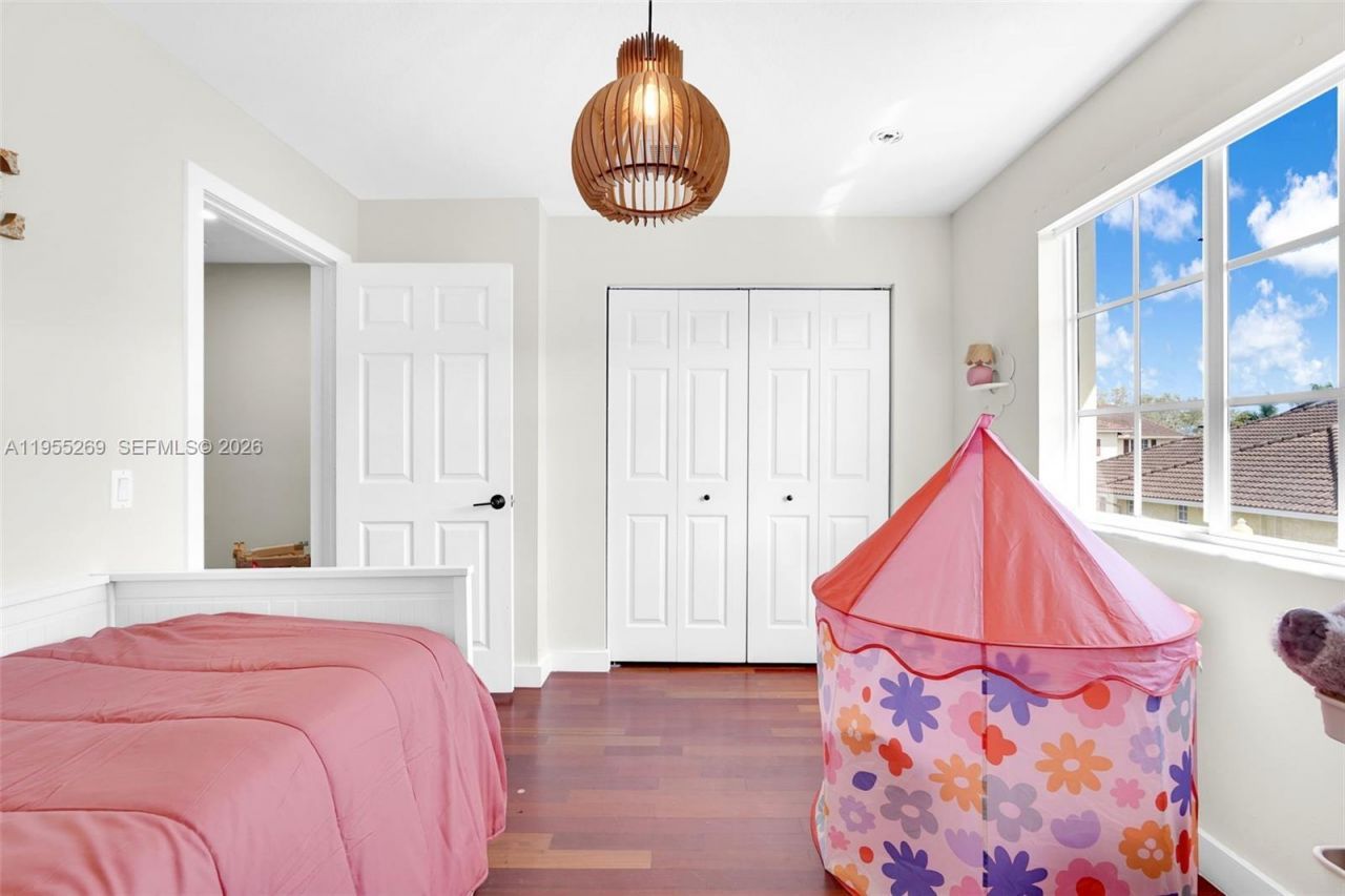 738 NE 90th St, Unit 207, Miami, FL 33138 Photo