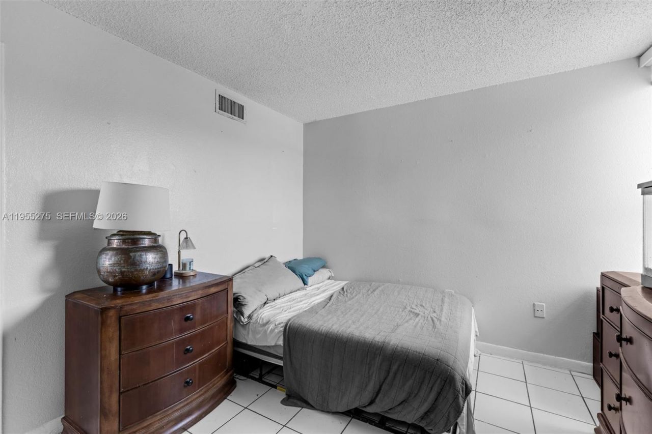 20033 SW 123rd Dr, Miami, FL 33177 Photo