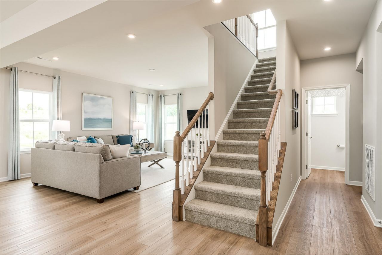 202 E Branch Drive Photo 14