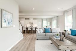 202 E Branch Drive photo 4