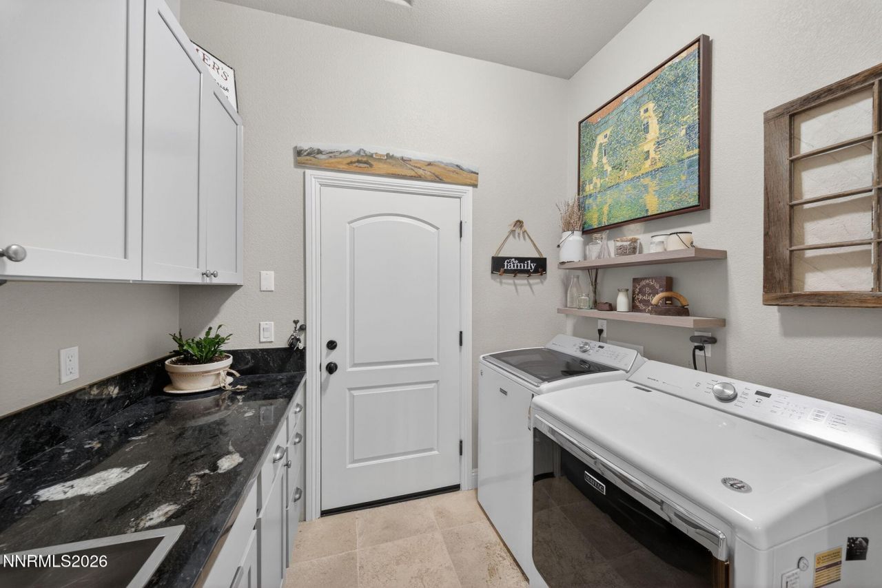 7290 Island Queen Drive, Sparks, NV 89436 Photo