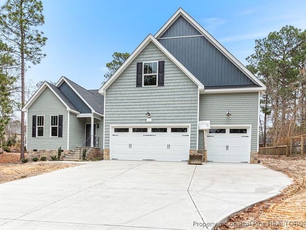 2807 Carolina Way, Sanford, NC 27332