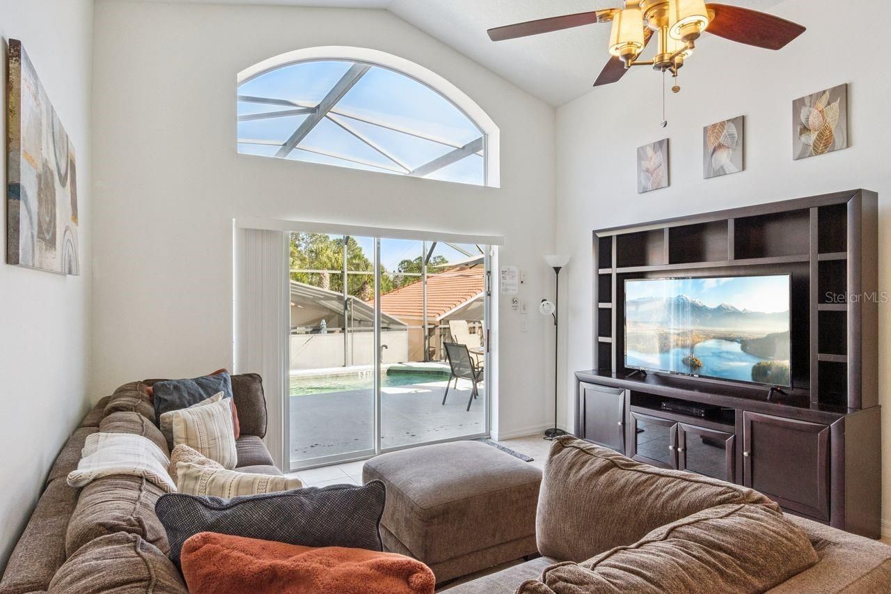 340 Rosso Drive, Davenport, FL 33837 Photo