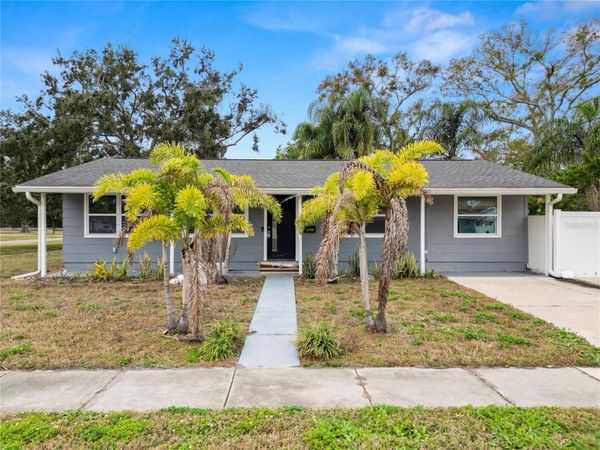 8100 OVERLOOK PLACE NE, ST PETERSBURG, FL 33702