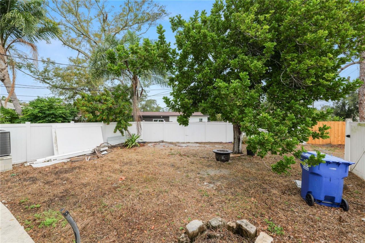 8100 Overlook Place Ne, Saint Petersburg, FL 33702 Photo