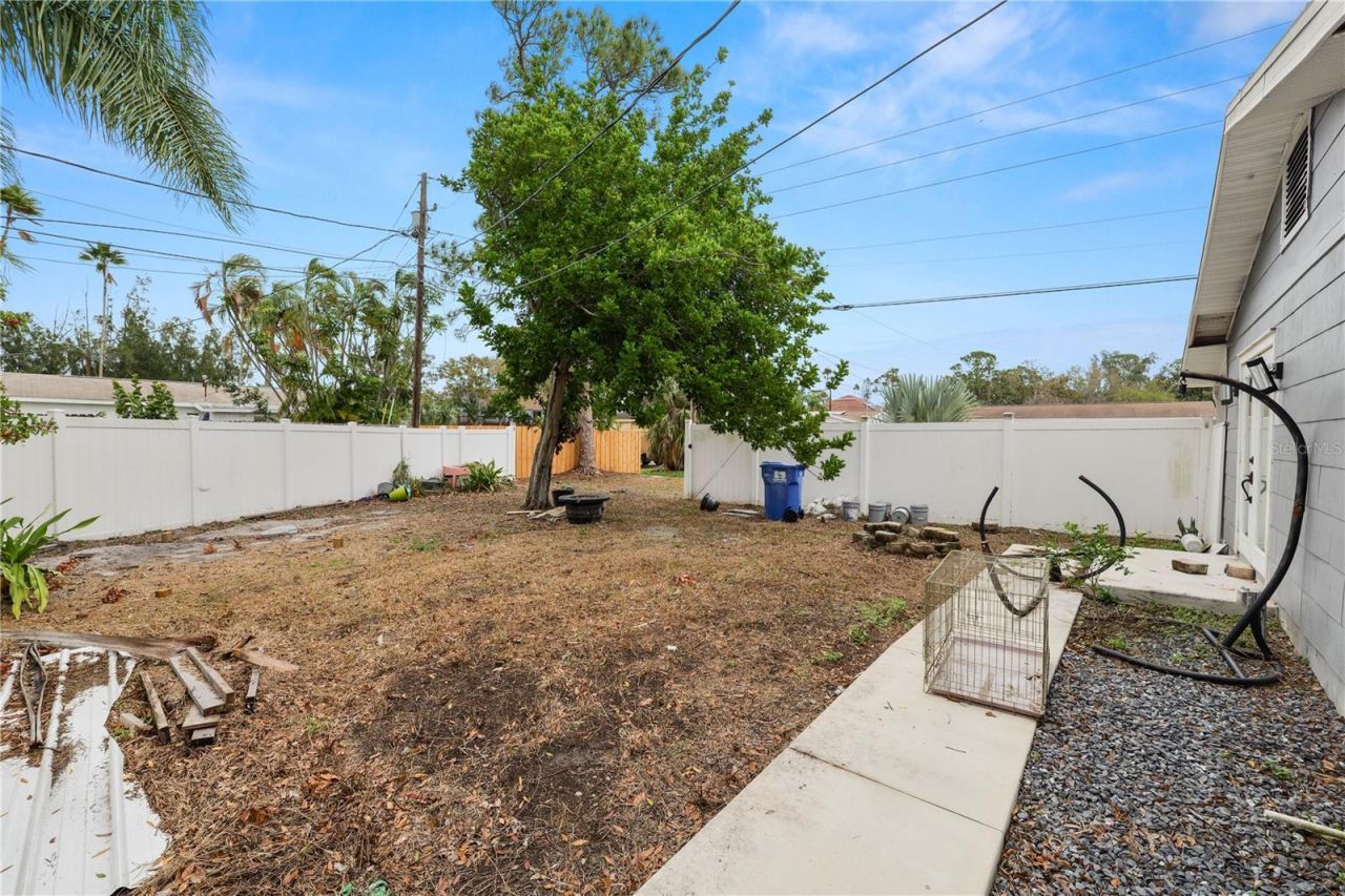 8100 Overlook Place Ne, Saint Petersburg, FL 33702 Photo