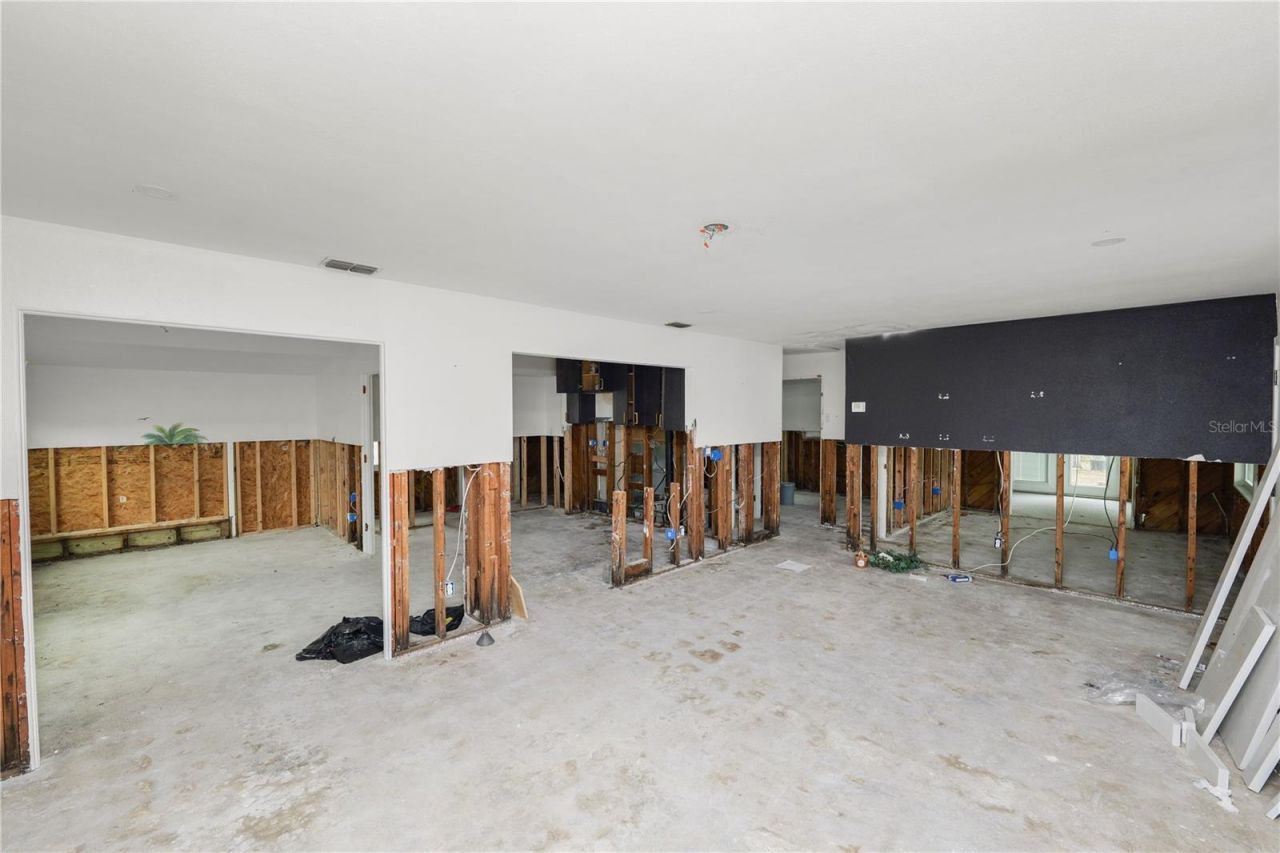 8100 Overlook Place Ne, Saint Petersburg, FL 33702 Photo