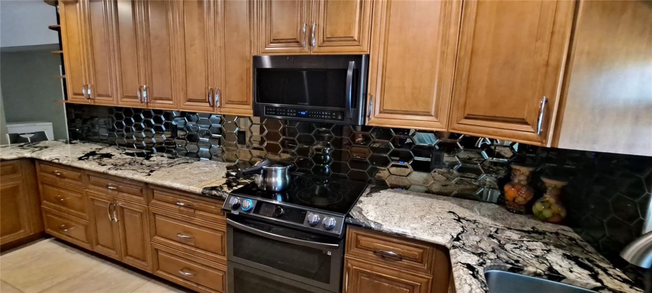 3964 22nd Avenue N, Saint Petersburg, FL 33713 Photo