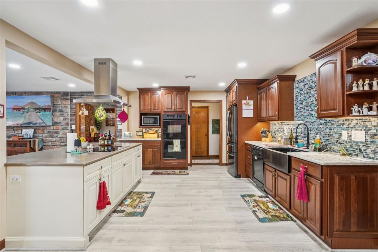 29207 Old Mill W, Tavares, FL 32778 Photo