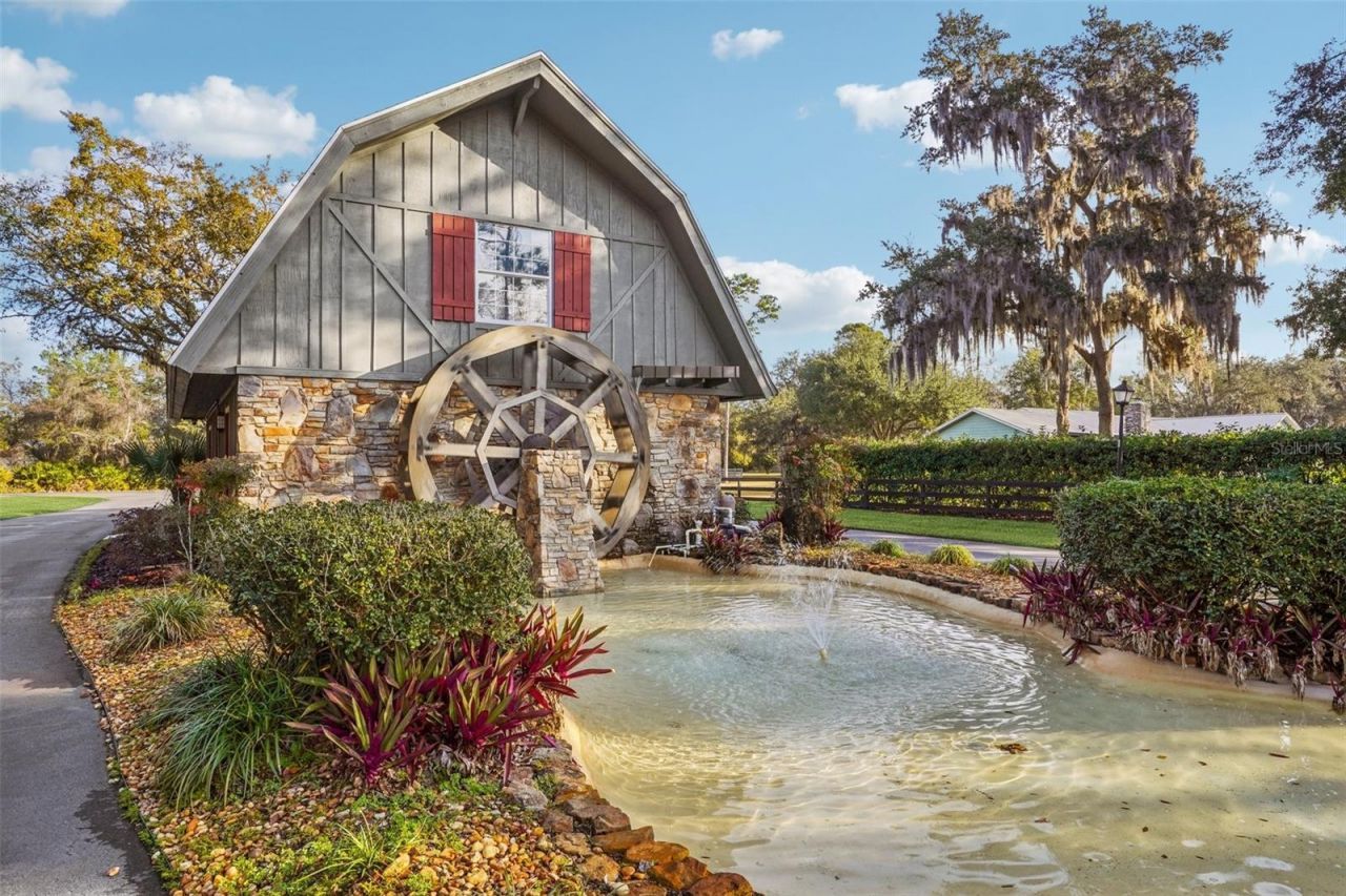 29207 Old Mill W, Tavares, FL 32778 Photo