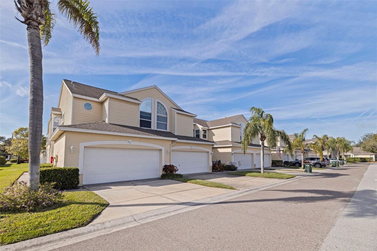 1050 Starkey Road, Unit 602, Largo, FL 33771 Main Photo