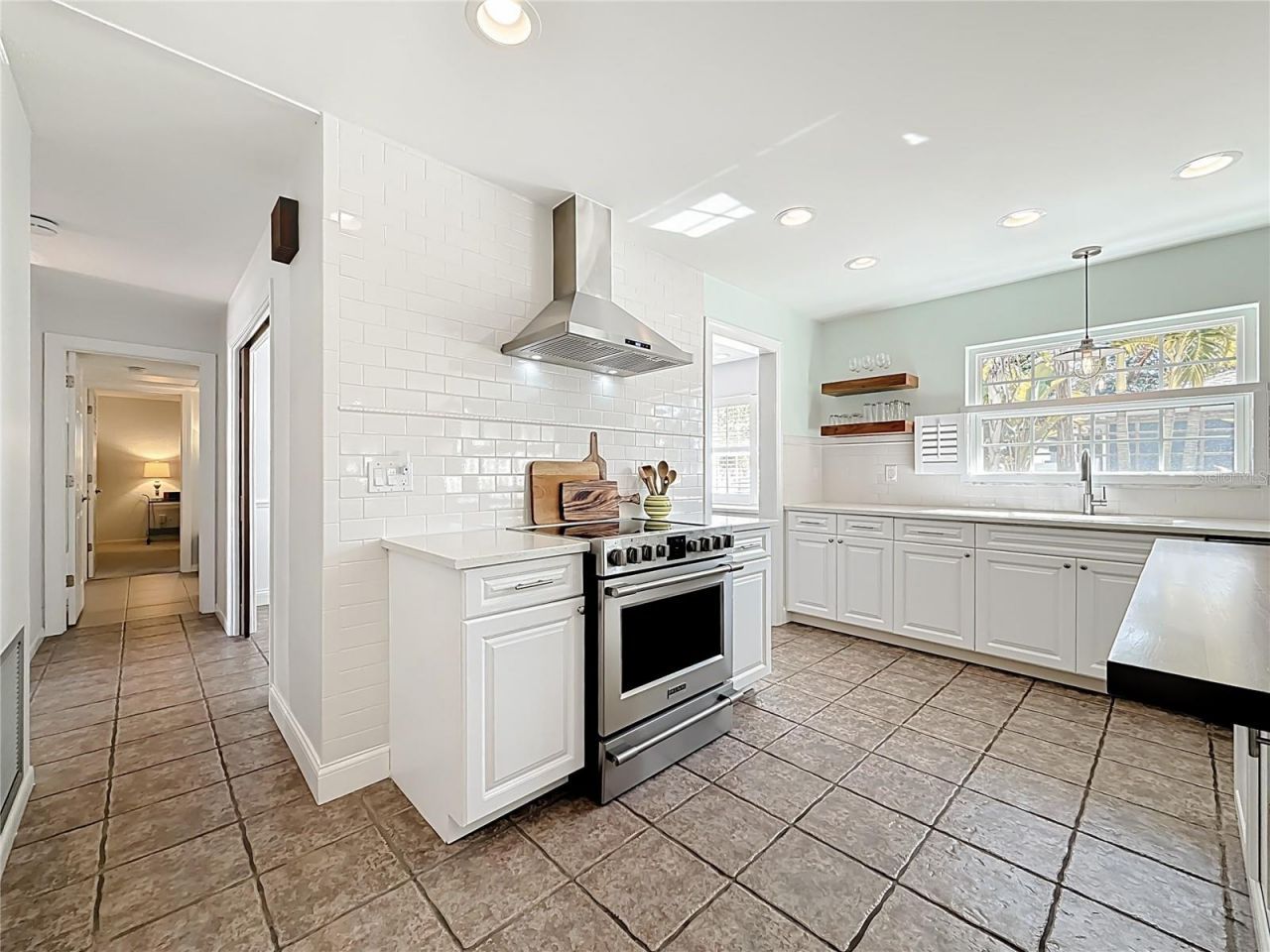 7310 4th Avenue S, Saint Petersburg, FL 33707 Photo