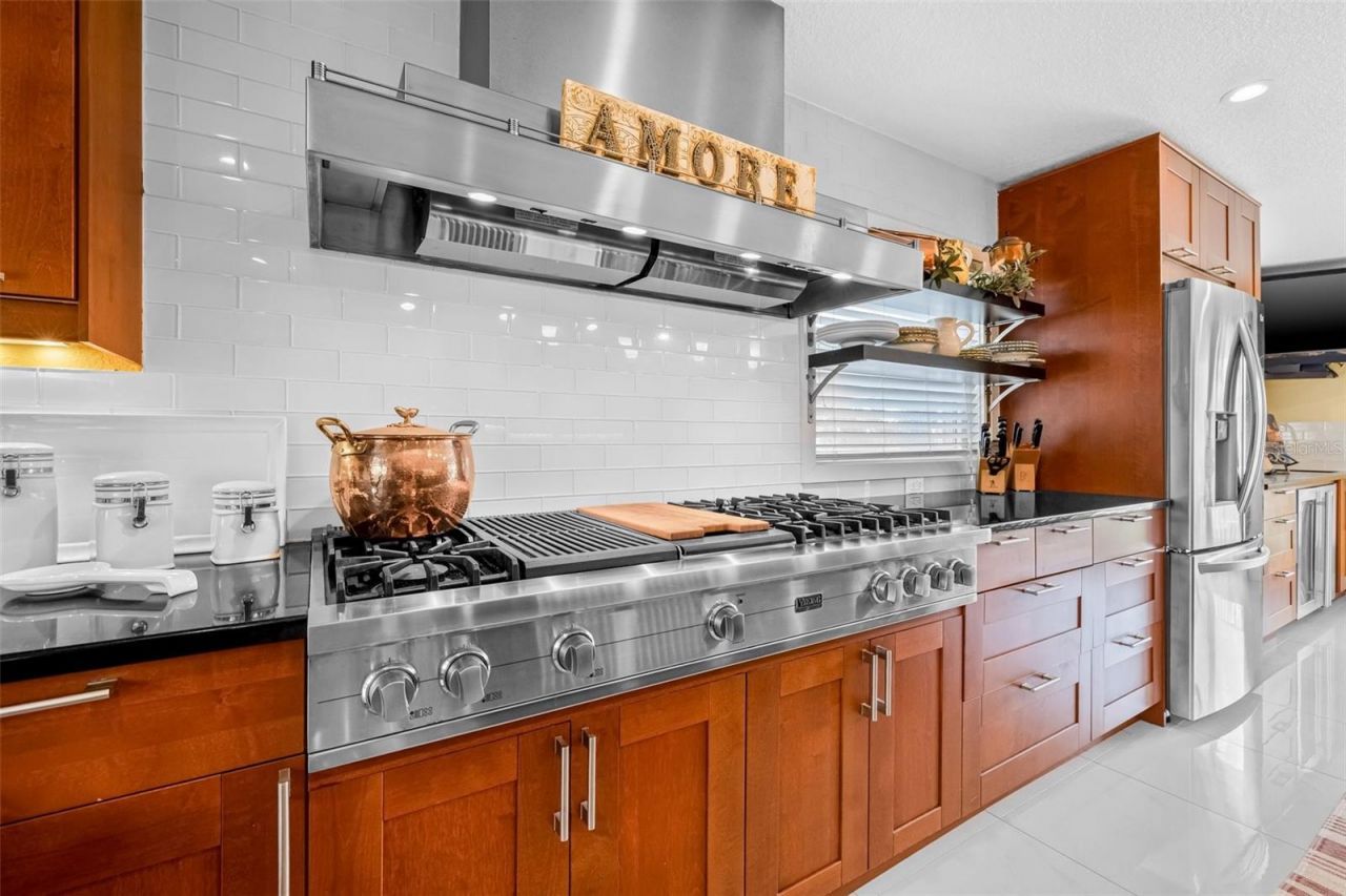 614 Norton Street, Longboat Key, FL 34228 Photo